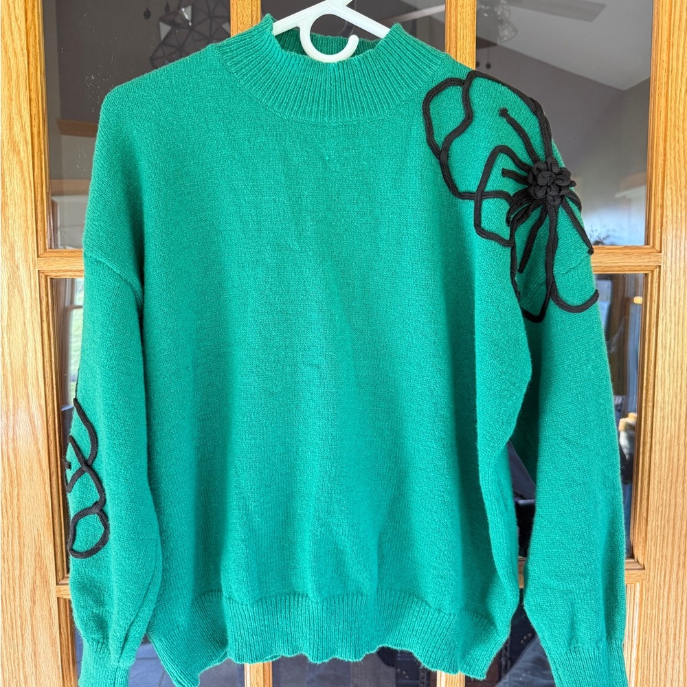 Green Floral Women's Sweater